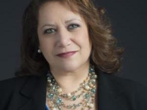 Cynthia lopez2 alt-2