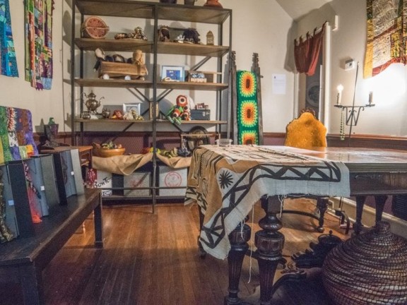 Dining room from below1 800x600 q85 crop